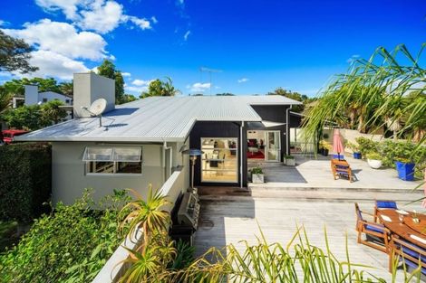 Photo of property in 125b Glendhu Road, Bayview, Auckland, 0629