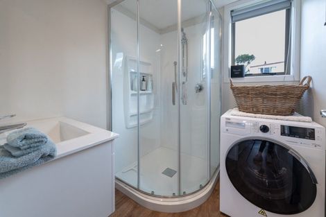 Photo of property in 7 Kowhai Street, Kaka Point, Balclutha, 9271