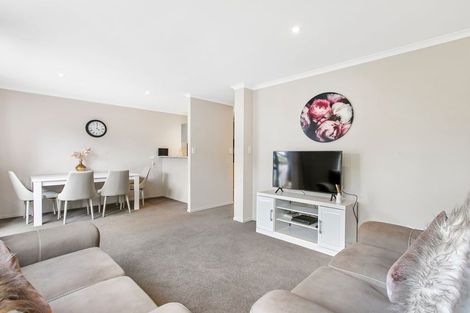 Photo of property in 186 Dawson Road, Flat Bush, Auckland, 2023