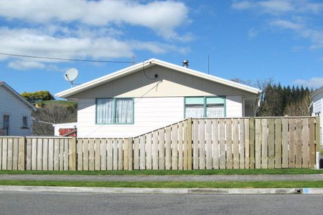Photo of property in 4 Weka Street, Taihape, 4720