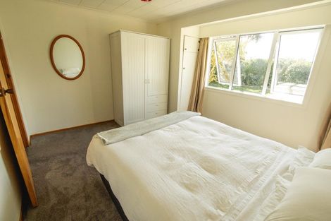 Photo of property in 33 Gawler Street, Te Horo Beach, Otaki, 5581