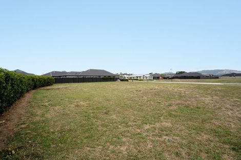 Photo of property in 15 Rose Leigh Drive, Cambridge, 3434