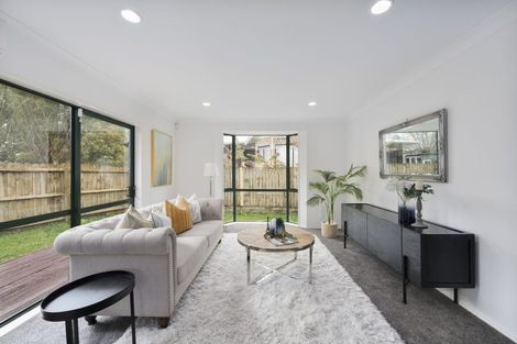 Photo of property in 22a Martin Jugum Lane, Ranui, Auckland, 0612