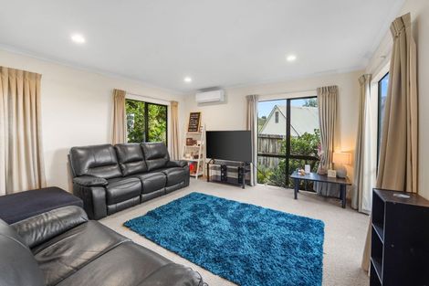 Photo of property in 58 Pelorus Street, Welcome Bay, Tauranga, 3112