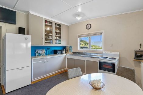 Photo of property in 2 Longfellow Street, Te Aroha, 3320