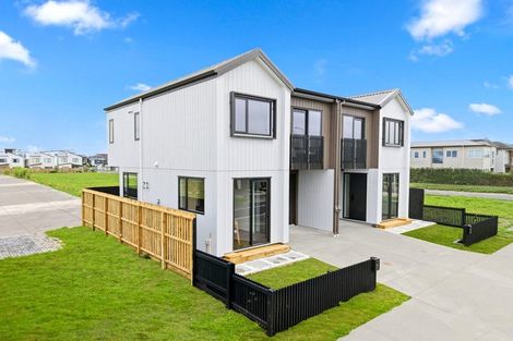 Photo of property in 6 Sails Road, Hobsonville, 0616