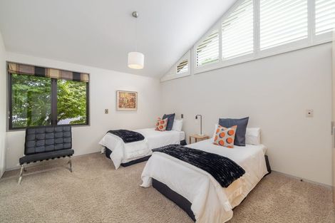 Photo of property in 69 Hartley Avenue, Strowan, Christchurch, 8052