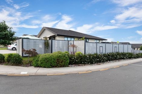 Photo of property in Waterview Estate, 31/4 Greystone Place, Omokoroa, 3114