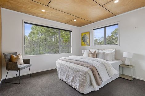 Photo of property in 25 Cantina Avenue, Bayview, Auckland, 0629