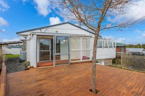 Photo of property in 1/12 Seaview Road, Glenfield, Auckland, 0629