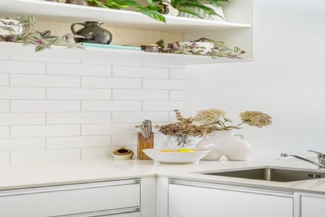 Photo of property in 35 Ivy Nola Way, Henderson, Auckland, 0612