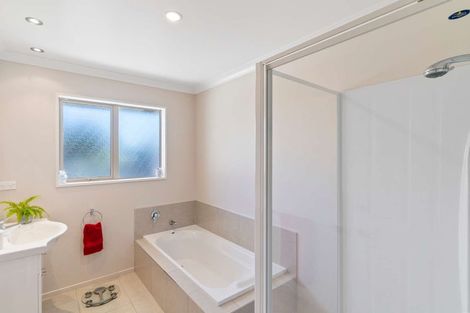 Photo of property in 15 Dryden Avenue, Rolleston, 7614