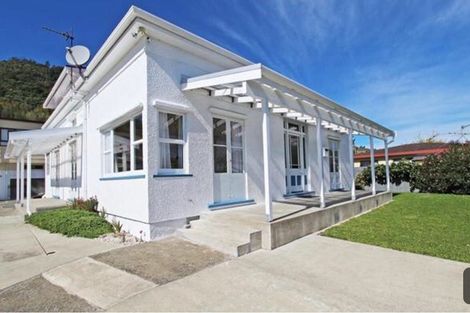 Photo of property in 131 Waimea Road, Nelson South, Nelson, 7010