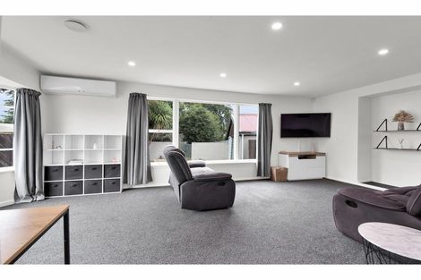 Photo of property in 17 Opal Place, Casebrook, Christchurch, 8051
