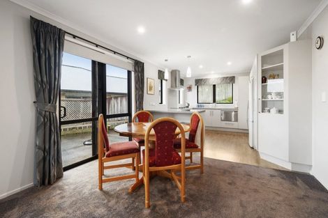 Photo of property in 27 Cambridge Street, Putaruru, 3411