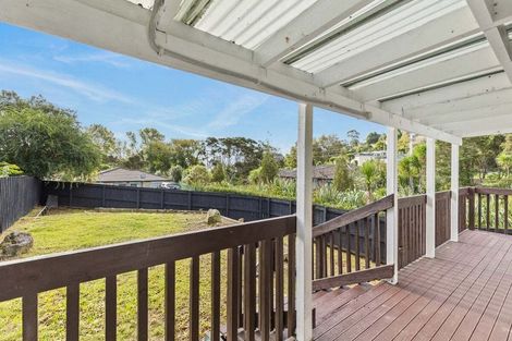 Photo of property in 38 Sherrybrooke Place, Sunnyvale, Auckland, 0612
