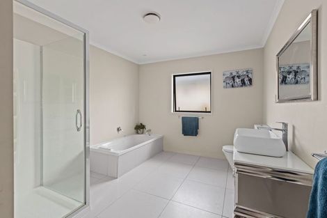 Photo of property in 32 Port Albert Road, Wellsford, 0900