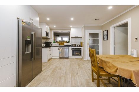 Photo of property in 12 Luke Place, Otara, Auckland, 2023