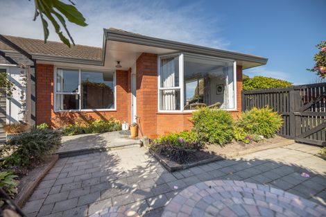 Photo of property in 1/25 Peebles Drive, Hei Hei, Christchurch, 8042