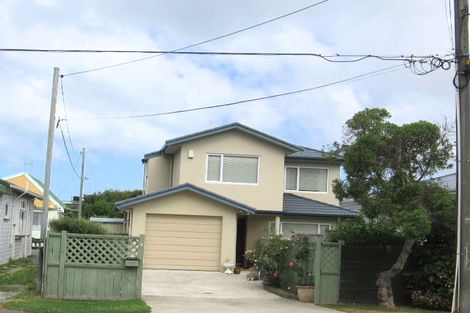 Photo of property in 4 Rex Street, Miramar, Wellington, 6022