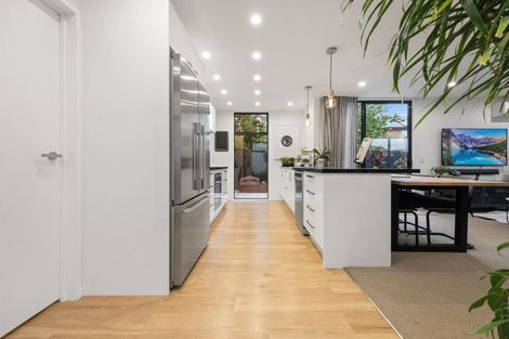 Photo of property in 4/12 Southey Street, Sydenham, Christchurch, 8023