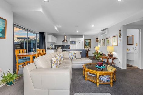 Photo of property in 1 Lyndon Street, Riccarton, Christchurch, 8011