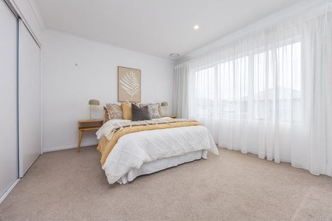 Photo of property in 19 Kukuwai Avenue, Red Beach, 0932