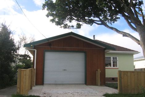 Photo of property in 7 Douglas Street, Waiwhetu, Lower Hutt, 5010