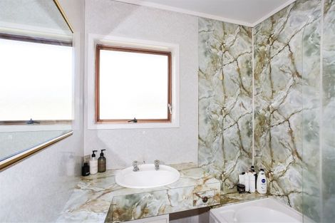 Photo of property in 144b Edinburgh Street, Pukekohe, 2120