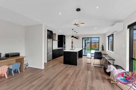 Photo of property in 4 Palmer Avenue, Rolleston, 7615