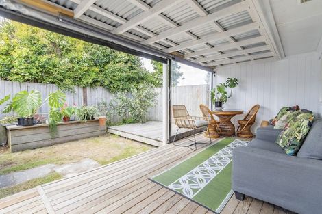 Photo of property in 1/10 Ron Keat Drive, Papakura, 2110