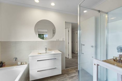 Photo of property in 58 Pelorus Street, Welcome Bay, Tauranga, 3112