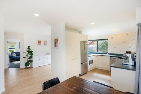 Photo of property in 127 Summerhill Drive, Fitzherbert, Palmerston North, 4410