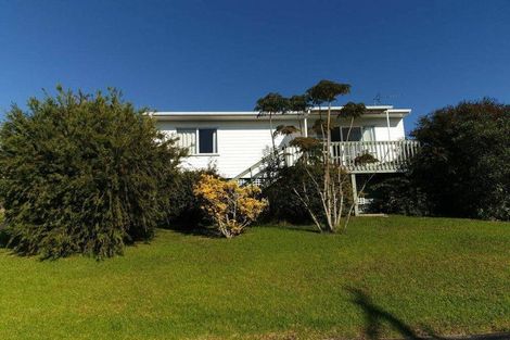 Photo of property in 28 Quebec Road, Milford, Auckland, 0620