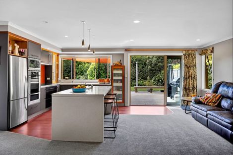 Photo of property in 318 Rugby Road, Tariki, Inglewood, 4388