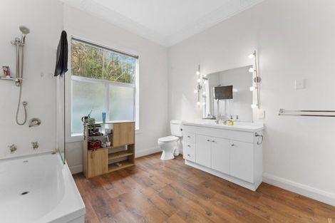 Photo of property in 105a Maxwells Line, Awapuni, Palmerston North, 4412