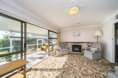 Photo of property in 5 Fairview Place, Feilding, 4702