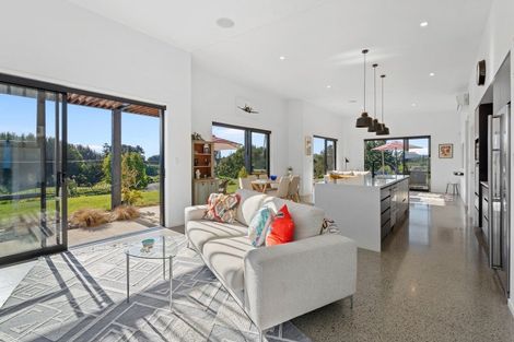 Photo of property in 9 Kristin Place, Manakau, Levin, 5573