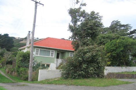 Photo of property in 26 Cecil Road, Tawa, Wellington, 5028