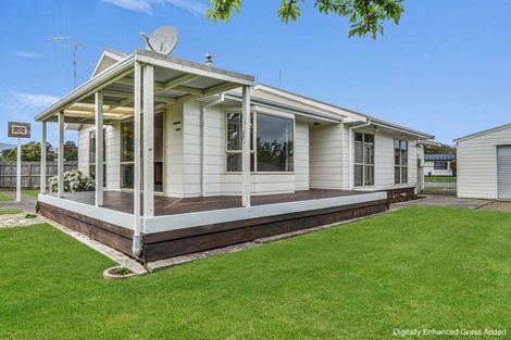 Photo of property in 3 Kirkcaldie Grove, Levin, 5510