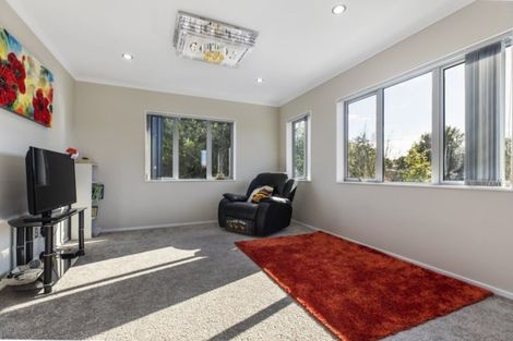 Photo of property in 8a Ellen Street, Manurewa East, Auckland, 2102