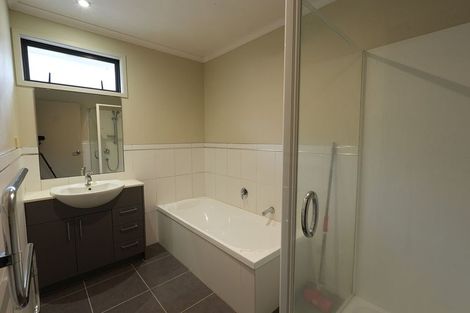 Photo of property in 40 Greenbough Lane, Greenhithe, Auckland, 0632