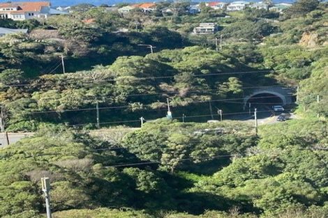 Photo of property in 39 Espin Crescent, Karori, Wellington, 6012