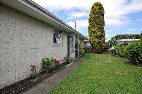 Photo of property in 4/414 Saint Aubyn, Hastings, 4122