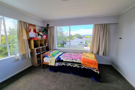 Photo of property in 27 Galway Avenue, Hokowhitu, Palmerston North, 4410