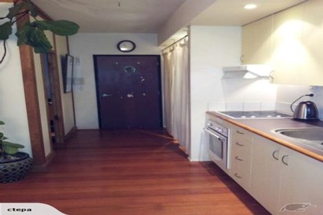 Photo of property in Hopper Street Apartments, 4/20 Hopper Street, Mount Cook, Wellington, 6011