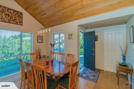 Photo of property in 21 Chieftain Rise, Goodwood Heights, Auckland, 2105