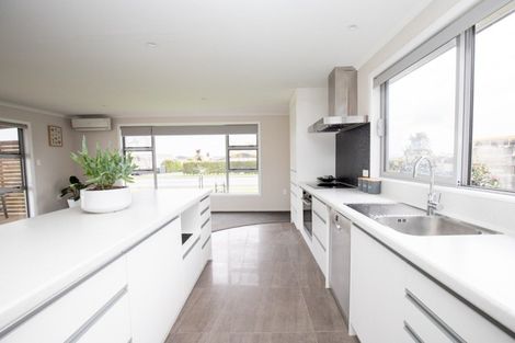 Photo of property in 31 Mahana Road, Ngatea, 3503