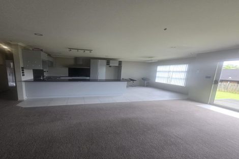 Photo of property in 31 Cape Vista Crescent, Pukekohe, 2120