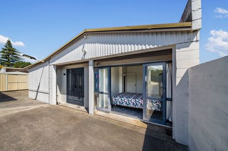 Photo of property in 19 Jordan Road, Mangere, Auckland, 2022